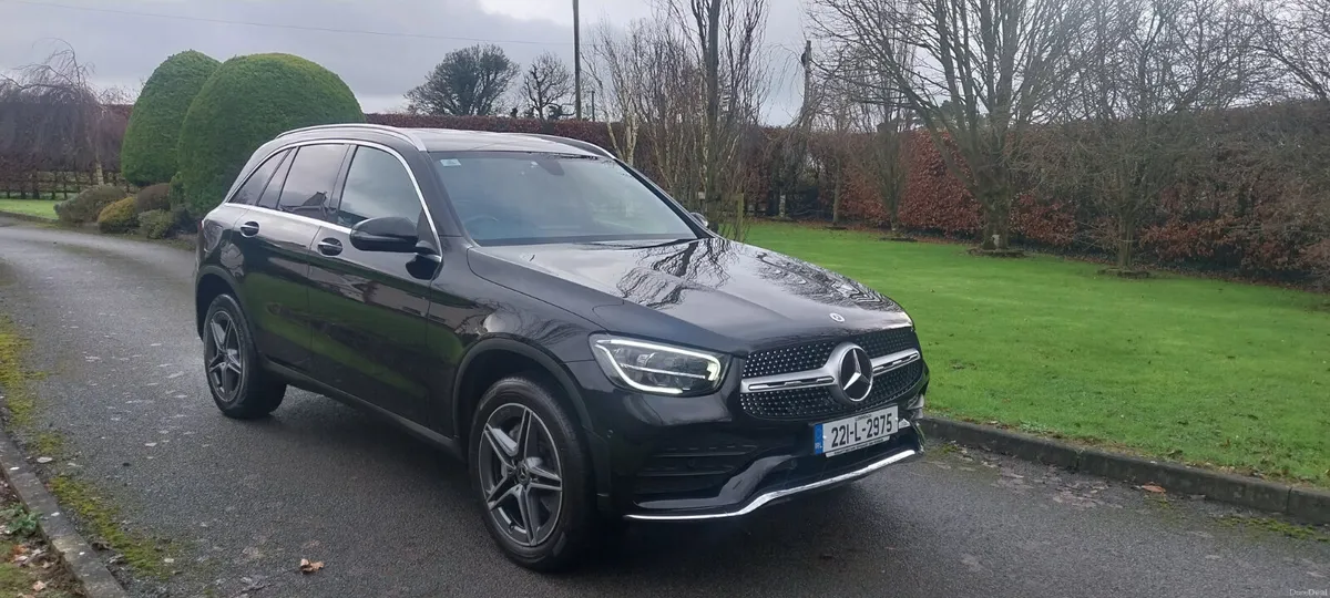 2022 Mercedes-Benz GLC 300E AMG 4MATIC PHEV - Image 2