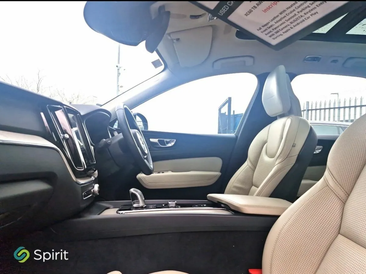 Volvo XC60 T8 "Plug In Hybrid" AWD Inscription, Fu - Image 4