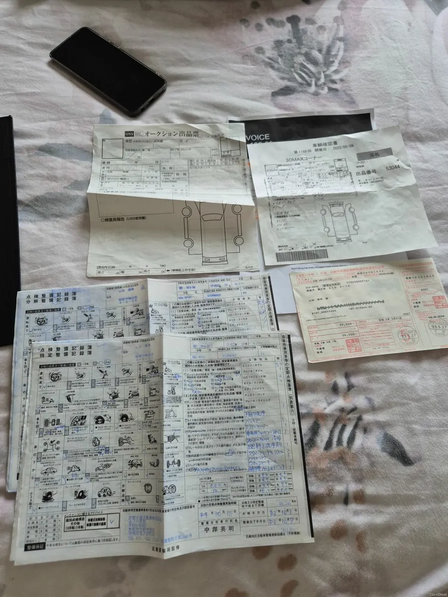 2010 Renault Clio RS200 Petrol- €400 yearly Tax - Image 3