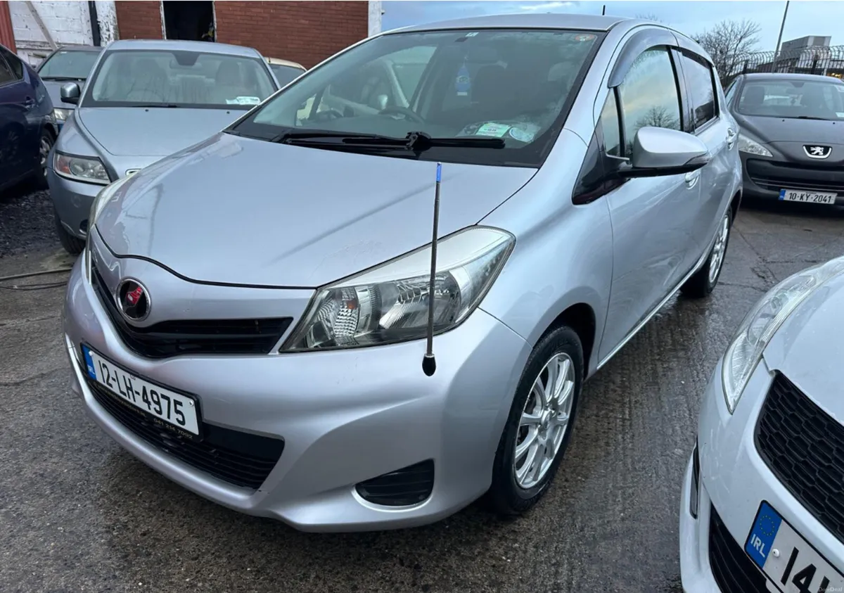 Toyota Vitz 2012 automatic/ New Nct/ warranty - Image 2