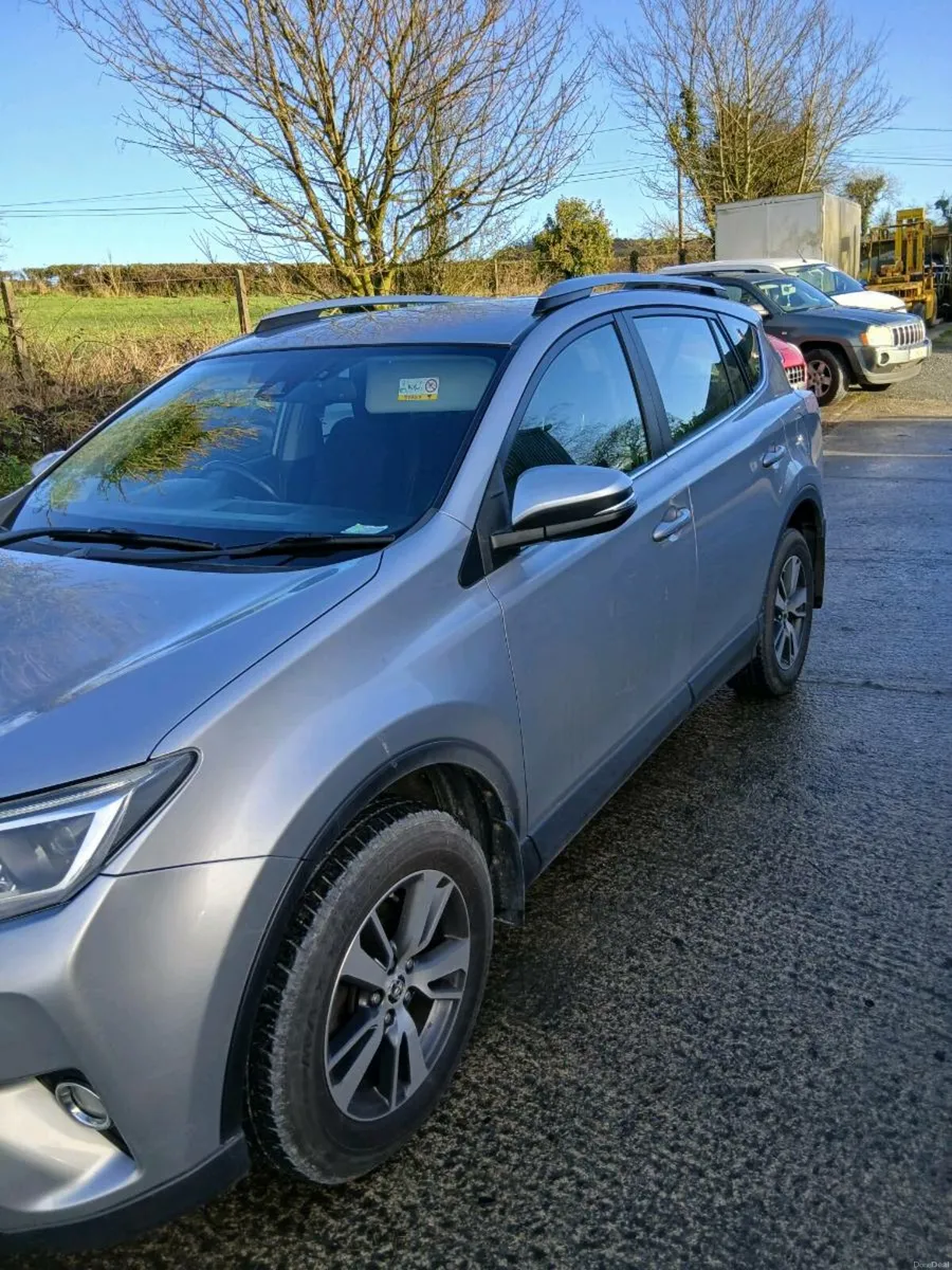 Toyota Rav 4 - Image 2