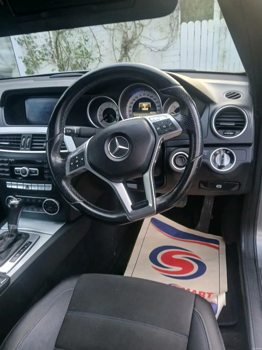 Mercedes-Ben C-Class Auto - Image 2