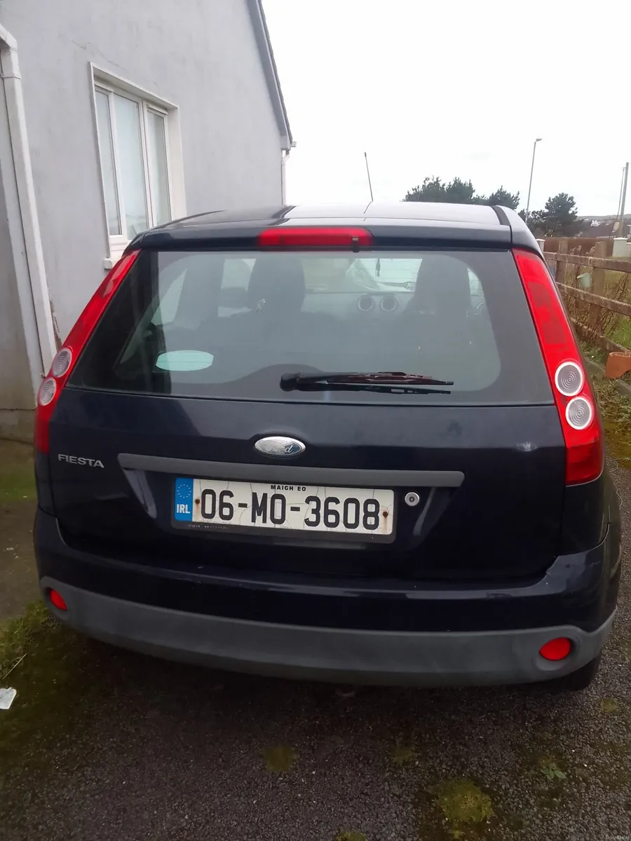 Ford Fiesta 2006 - Image 2