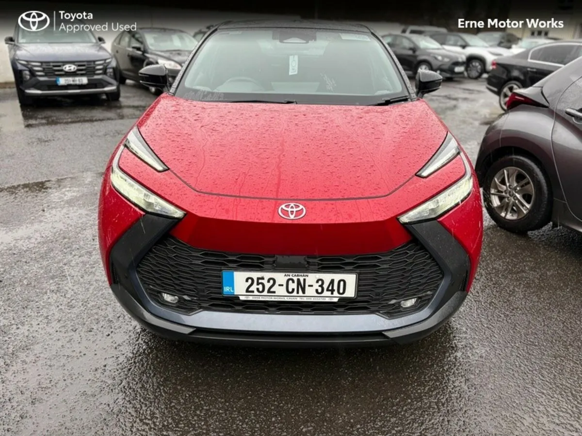 Toyota C-HR C-HR PHEV SPORT+ - Image 4