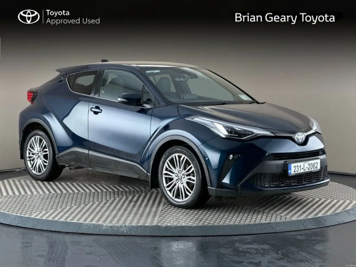 Toyota C-HR HYBRID SOL - Image 1