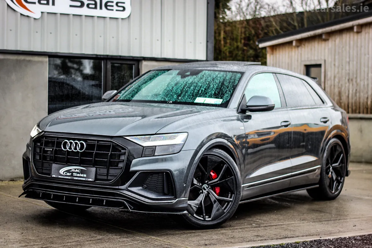 2021 AUDI Q8 S LINE 50TDI QUATTRO PAN ROOF - Image 1