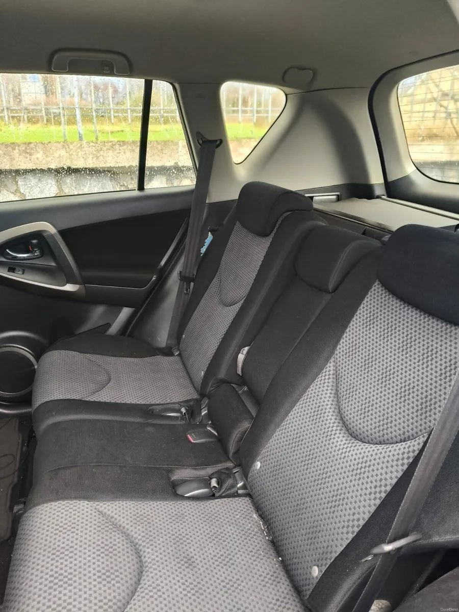 Toyota rav4 4x4 2.0 air conditioning 2000 - Image 2