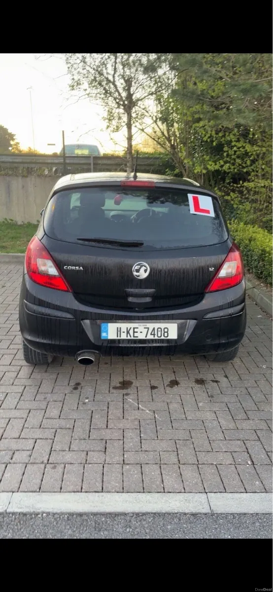 Vauxhall Corsa 2011, 1.2L - Image 2