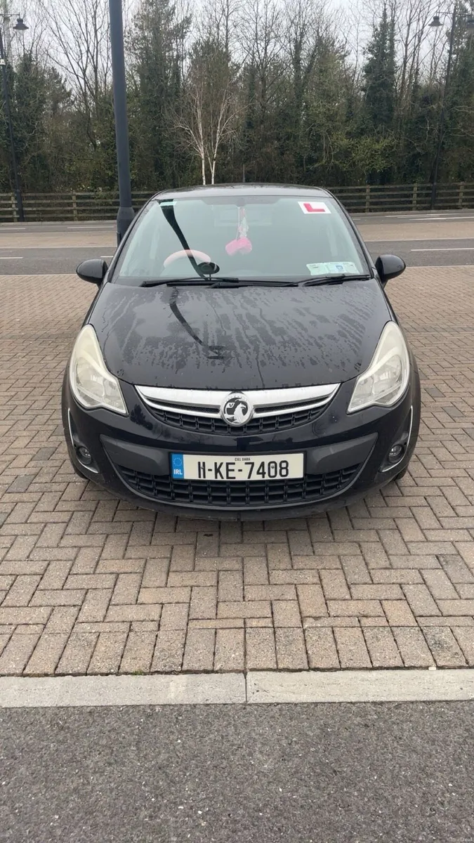 Vauxhall Corsa 2011, 1.2L - Image 3