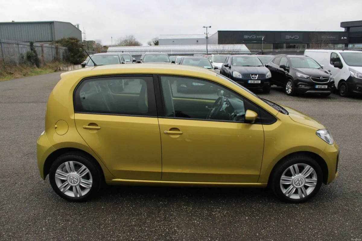 Volkswagen up! 1.0 75BHP TAKE UP AUTO - Image 2