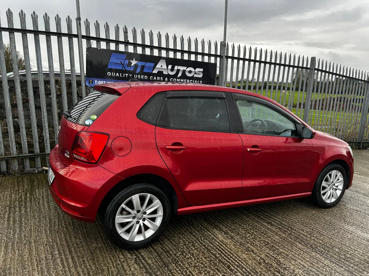 Volkswagen Polo 1.2 TSI Automatic 2016 - Image 3