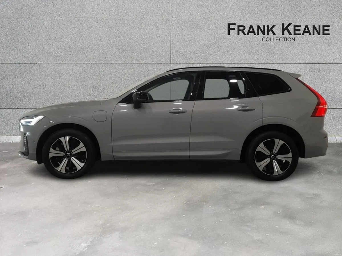 Volvo XC60 Xc60 + T6 Phev Awd Auto  Plus  Recharge - Image 3