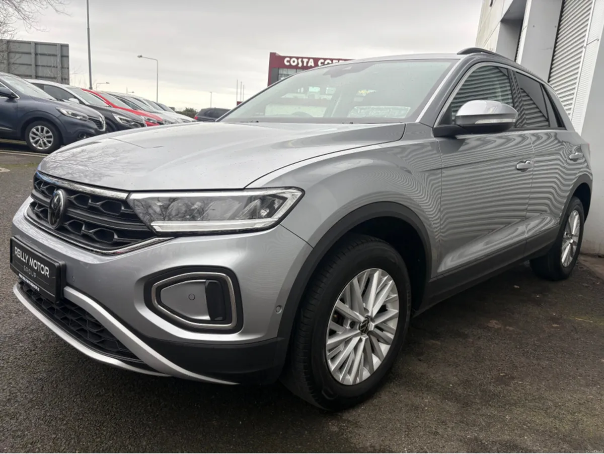 Volkswagen T-Roc 1.0 PETROL LIFE - Image 3