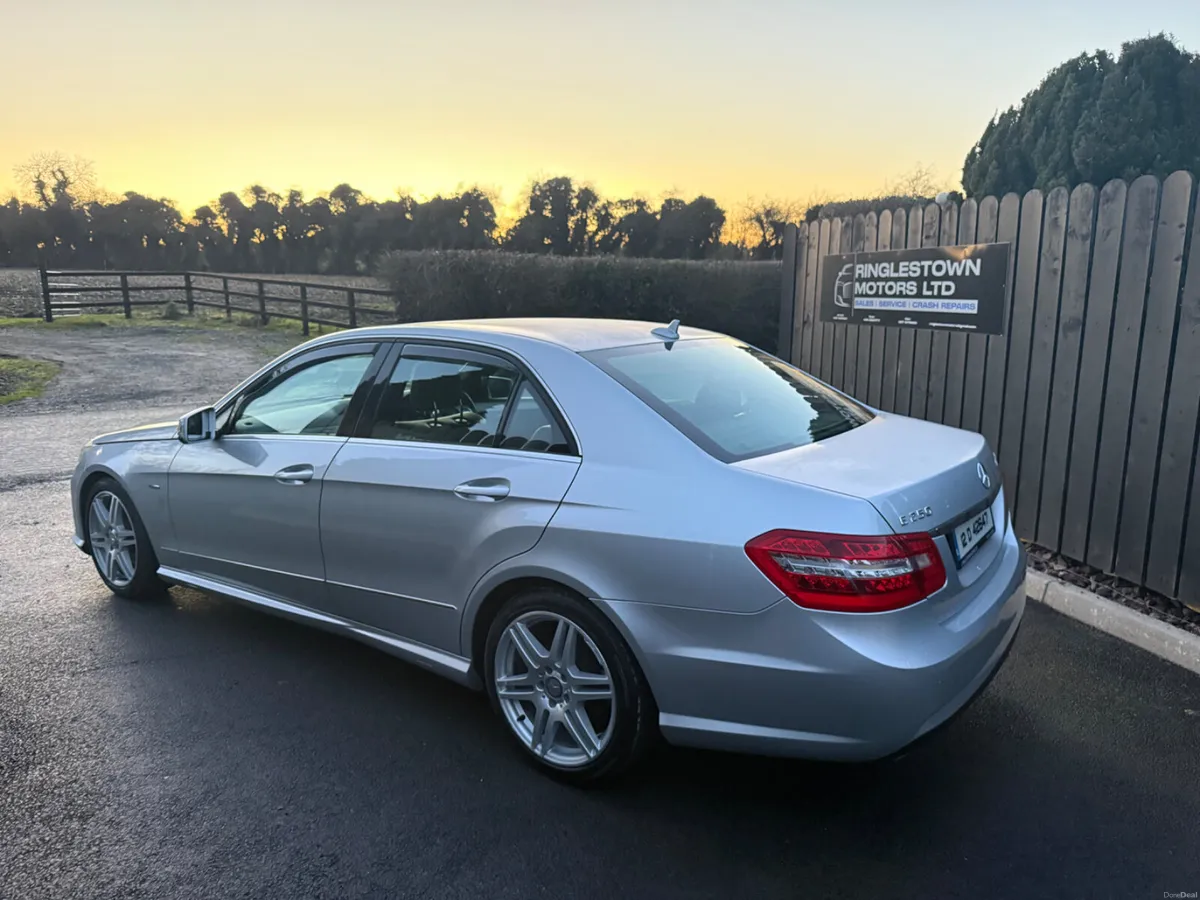 E250 AMG High Spec - Image 4