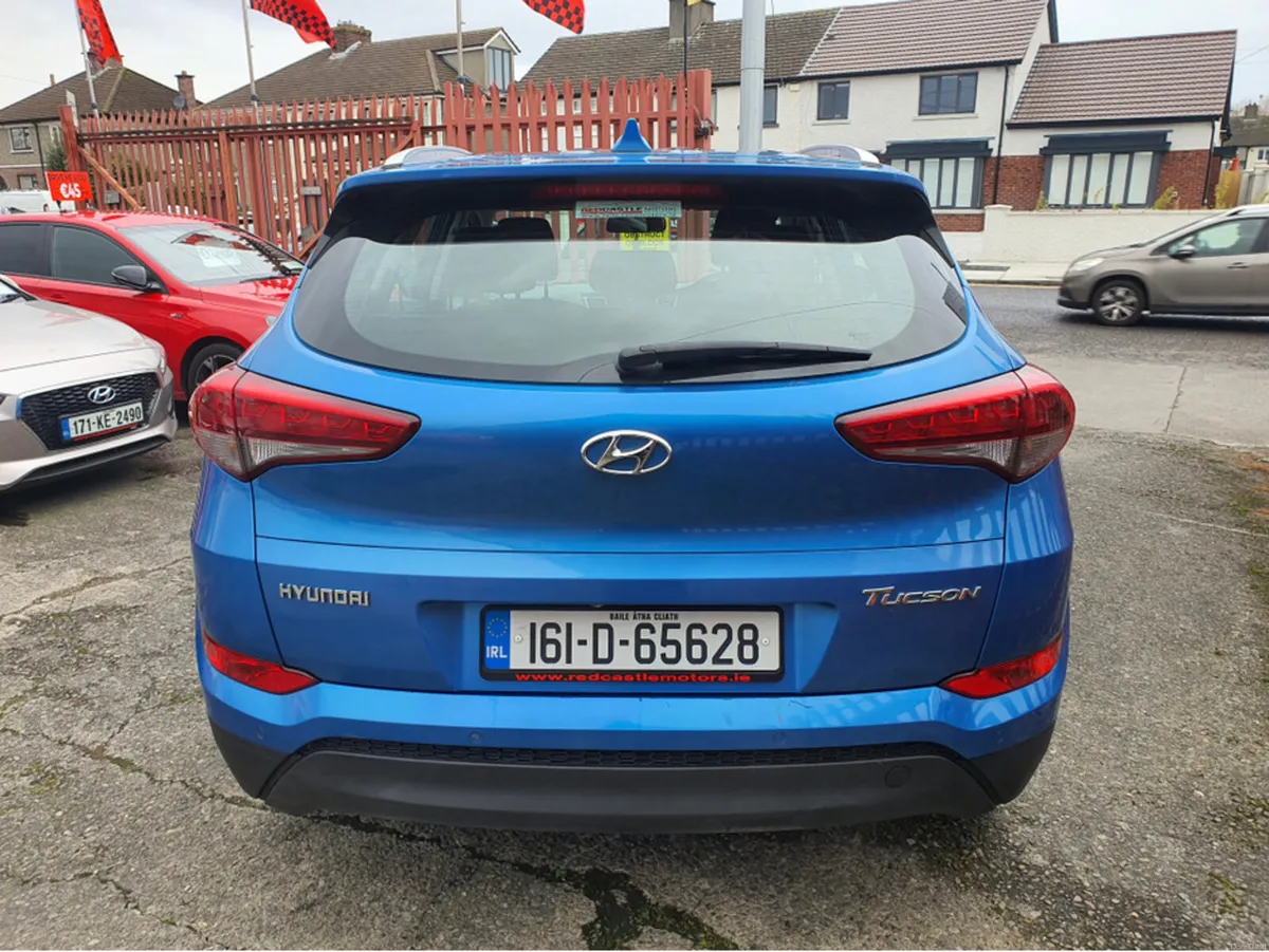 Hyundai Tucson 1.7 SE NAV 116PS 5DR - Image 4