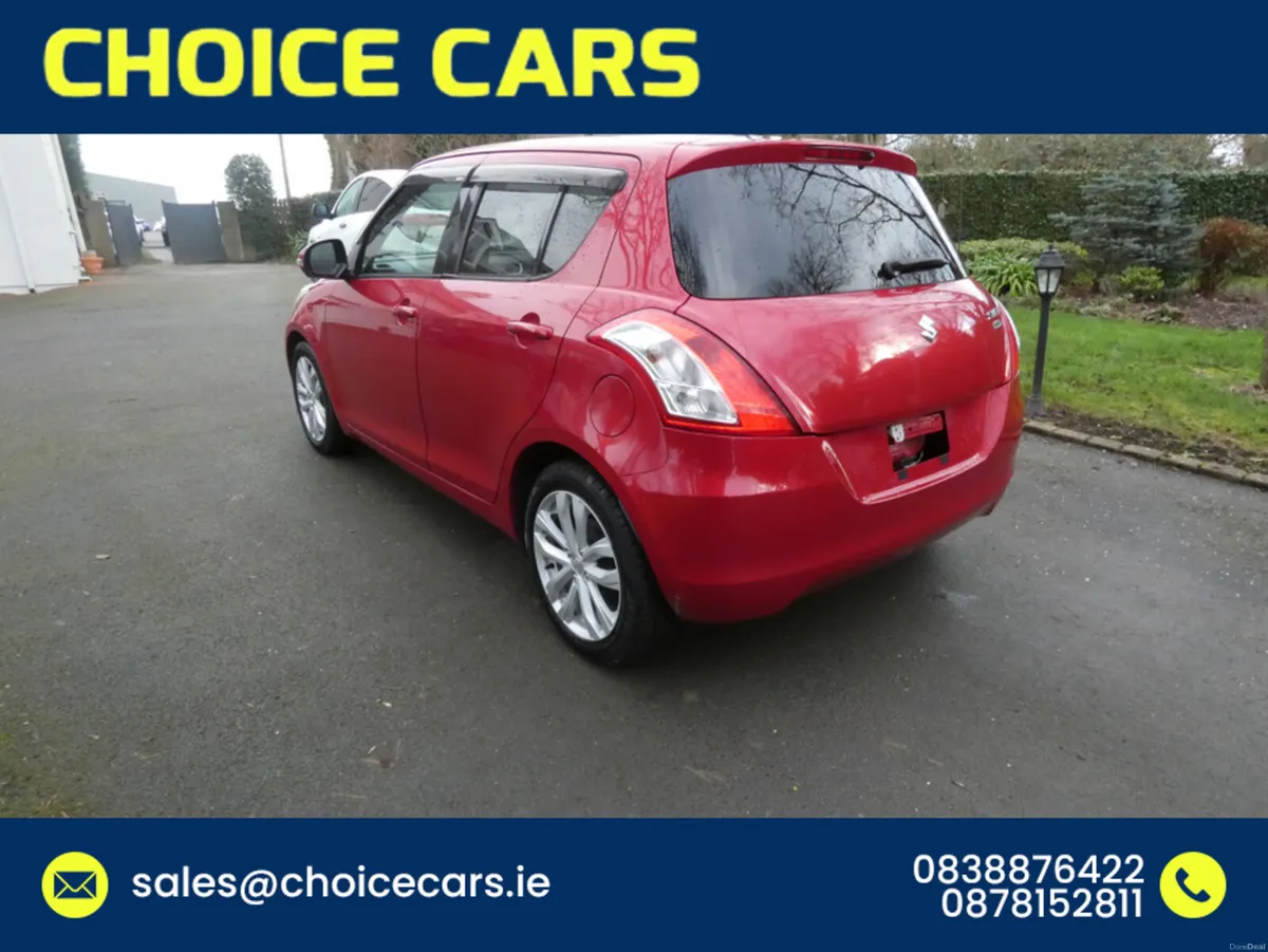 Suzuki Swift 1.2 AUTO MILD HYBRID TOP SPEC - Image 4