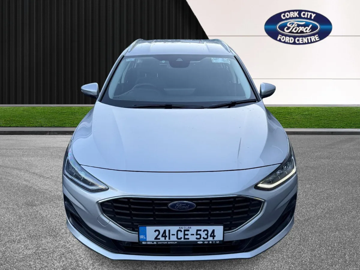 Ford Focus TITANIUM 5W 1.0T 125 ESTATE - Image 3