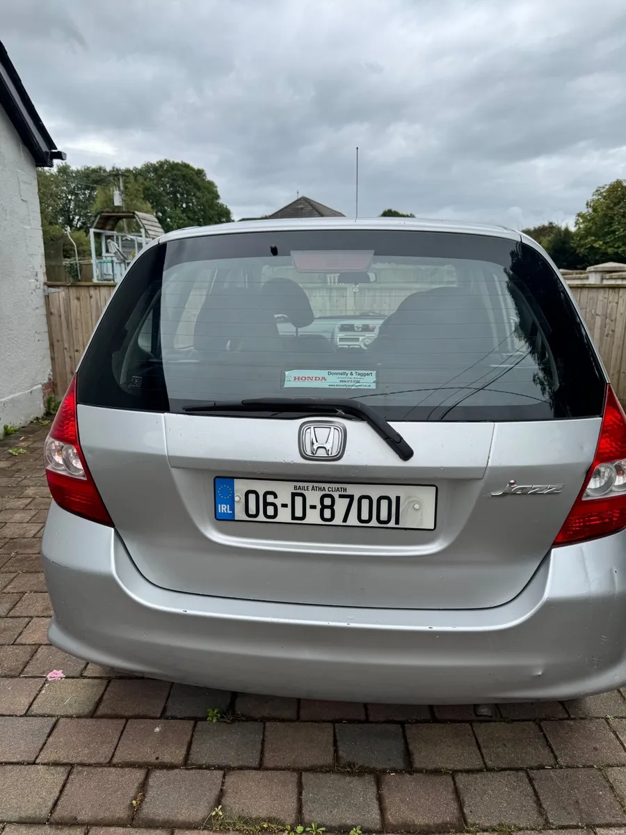 Honda Jazz 2006 - Image 2