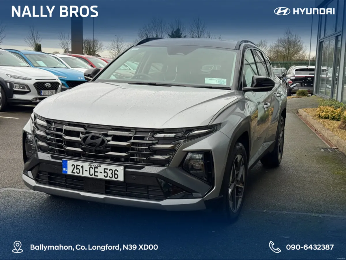Hyundai Tucson EXECUTIVE PLUS TWO TONE - Image 3