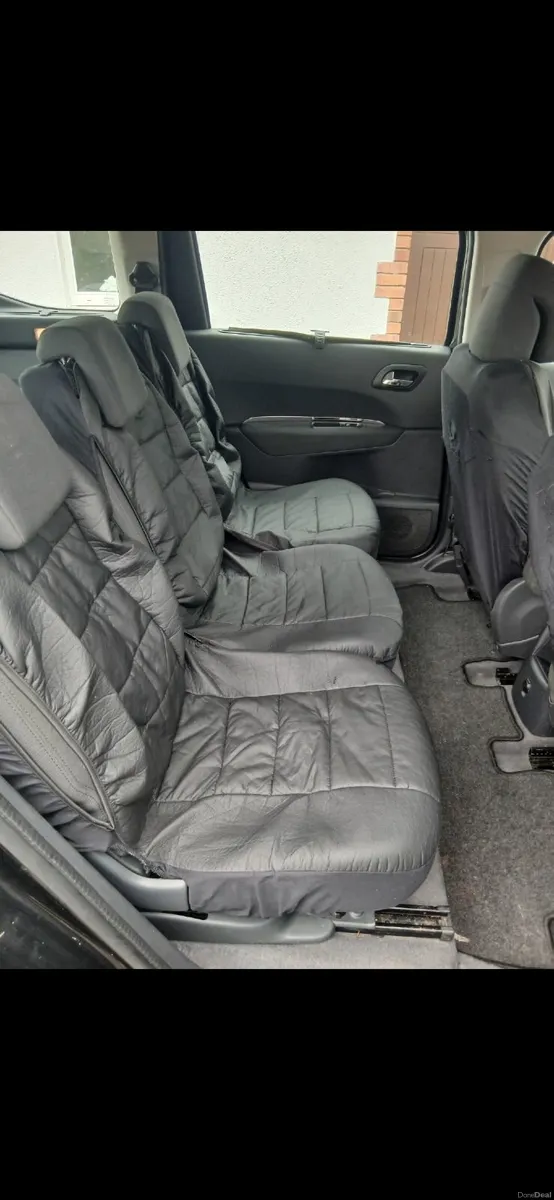 Peugeot 5008 2015 - Image 3