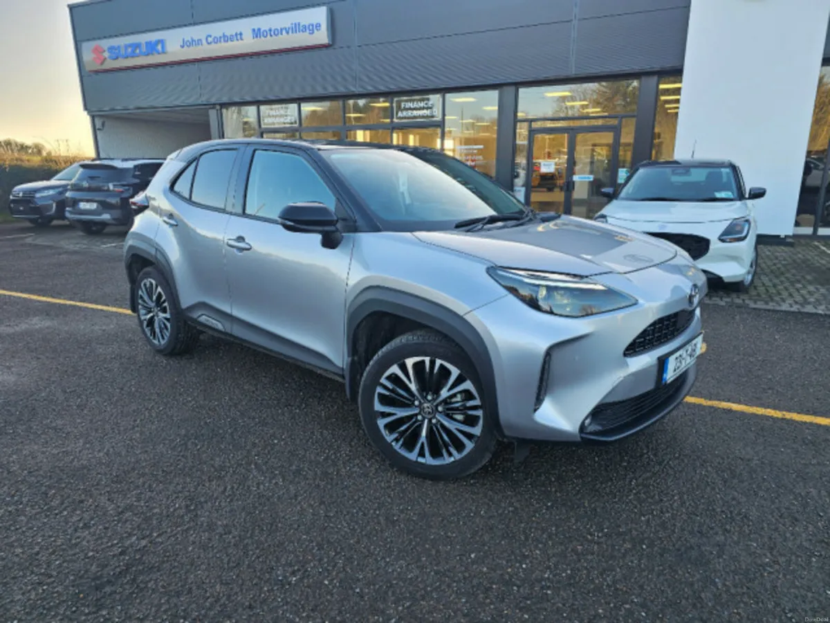 Toyota Yaris CROSS HYBRID AUTOMATIC - Image 1