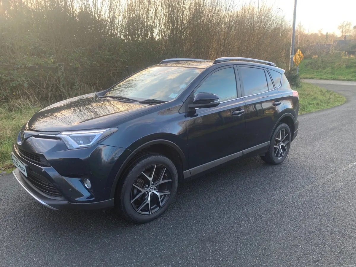 Toyota rav 4 - Image 3