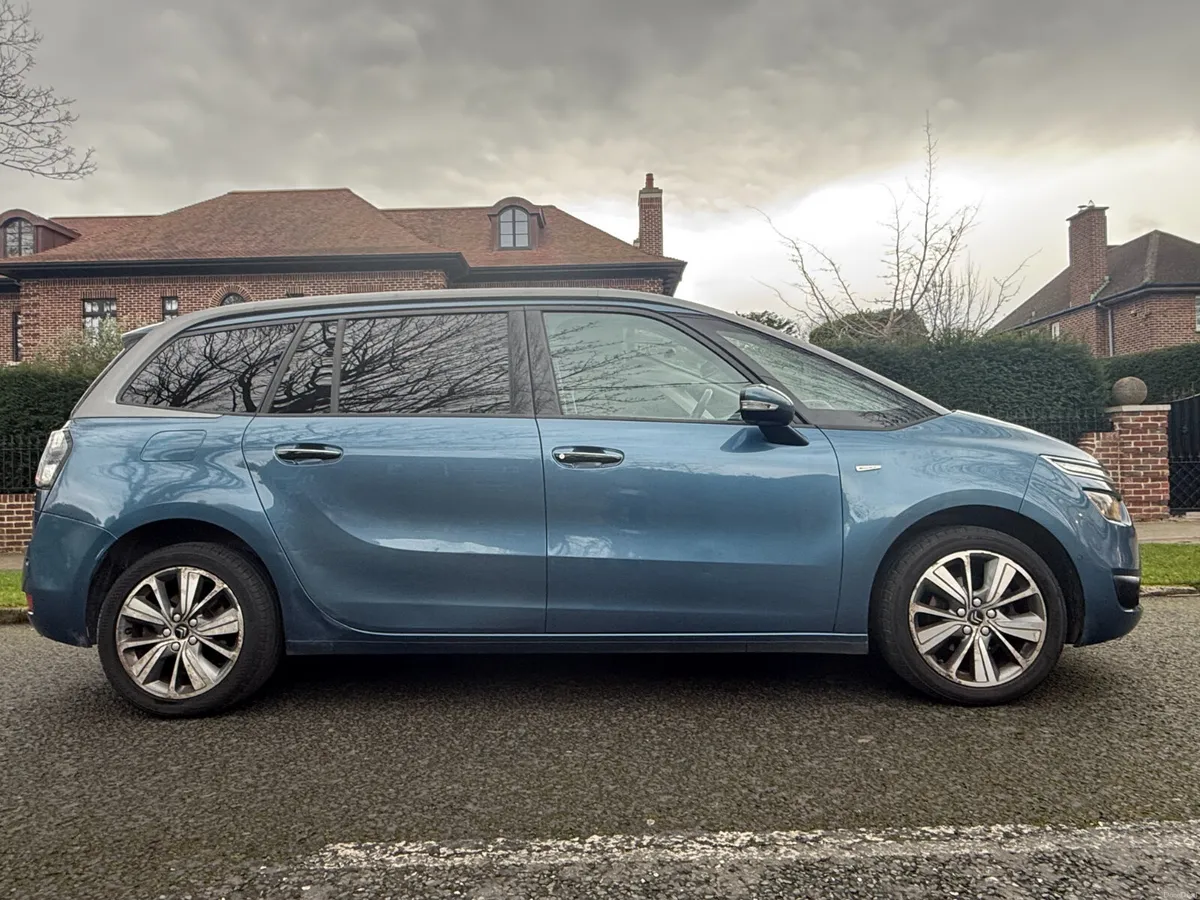 Citroen C4 Picasso Glass Roof 7 Seat 2 yr Warranty - Image 4