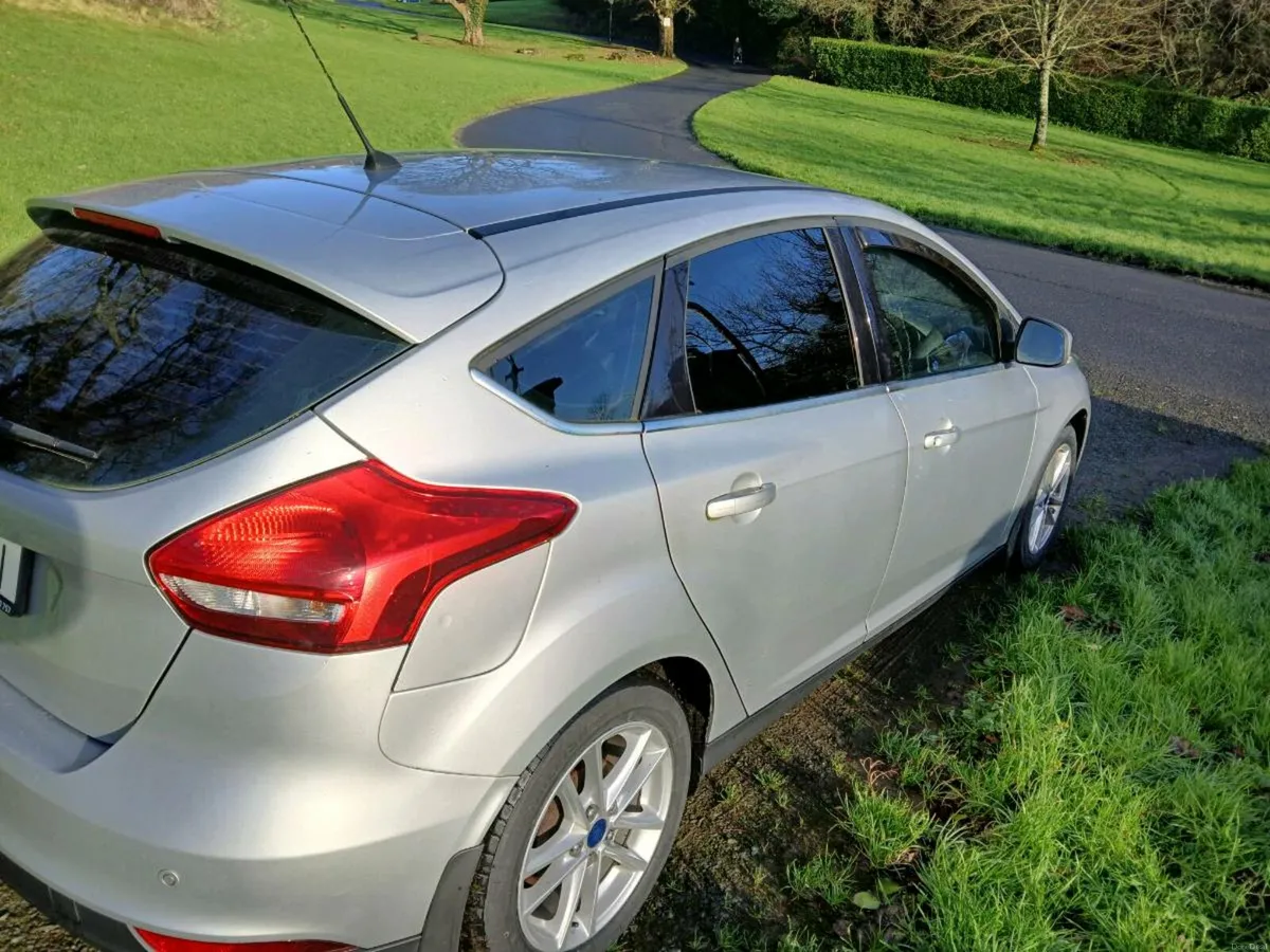 Ford focus - Image 4