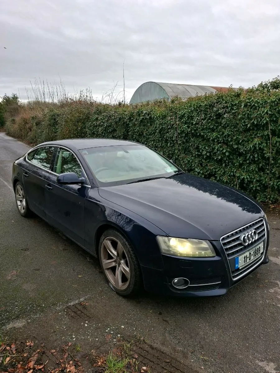 AUDI A5 2011 - Image 2