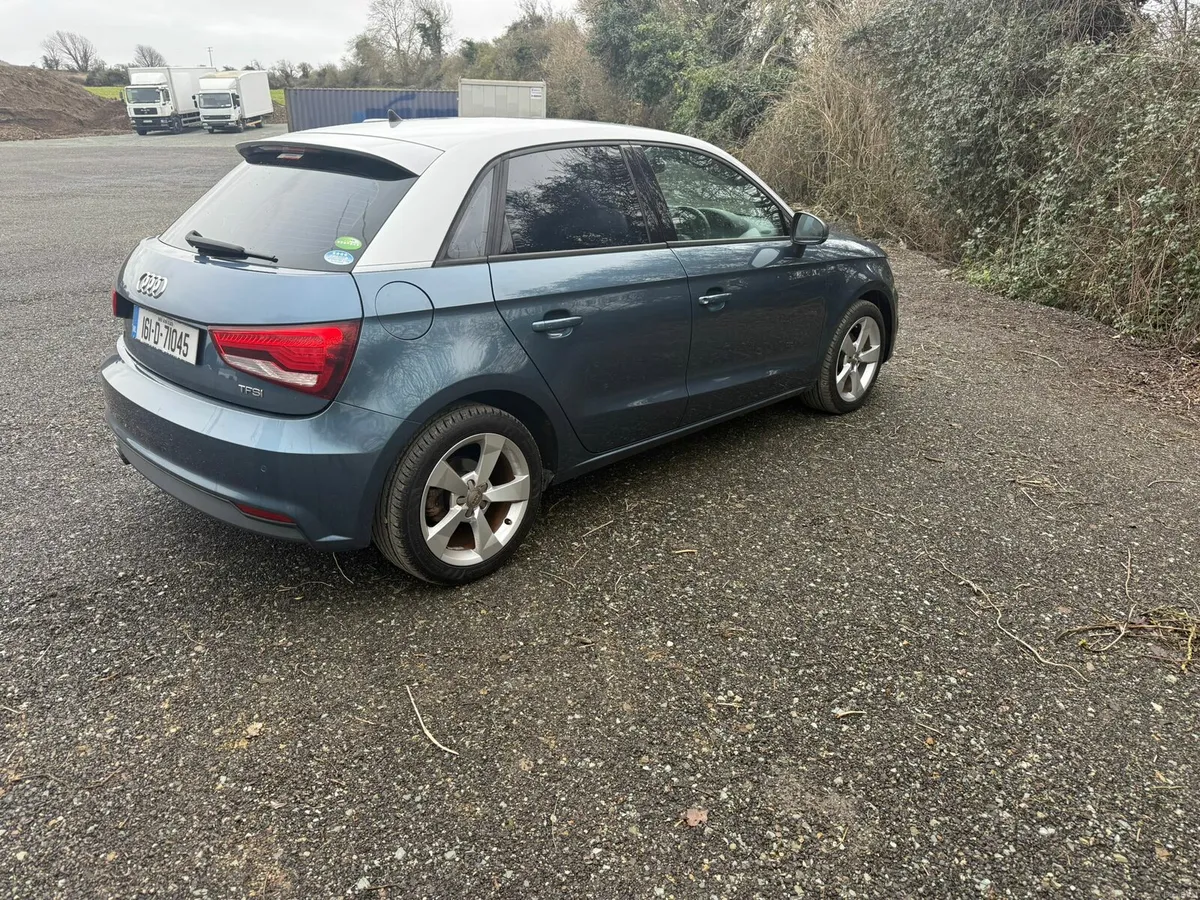 Audi A1 auto - Image 2