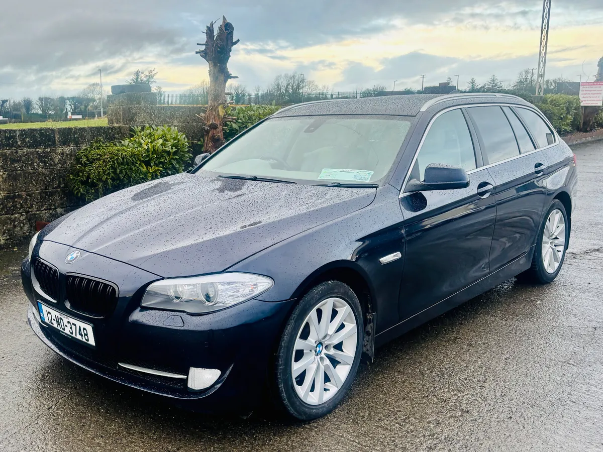 BMW 5-Series 2012 - Image 1