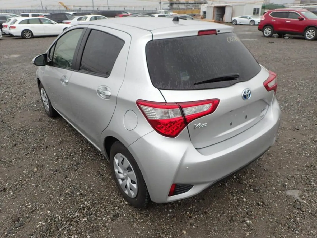 Toyota Yaris 182 F Safety Edition - Image 4