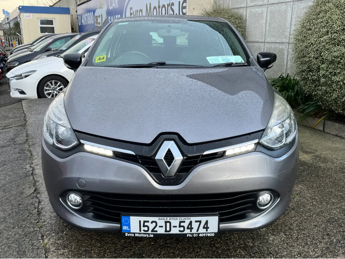 Renault Clio IV DYNAMIQUE 1.2 PETROL - Image 2