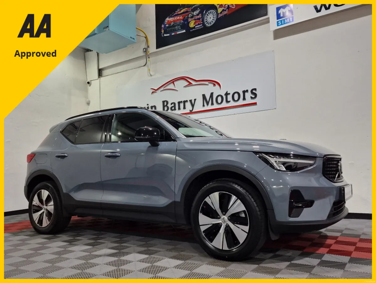 Volvo XC40 T4 PLUS DARK RECHARGE AUTOMATIC **ONE O - Image 1