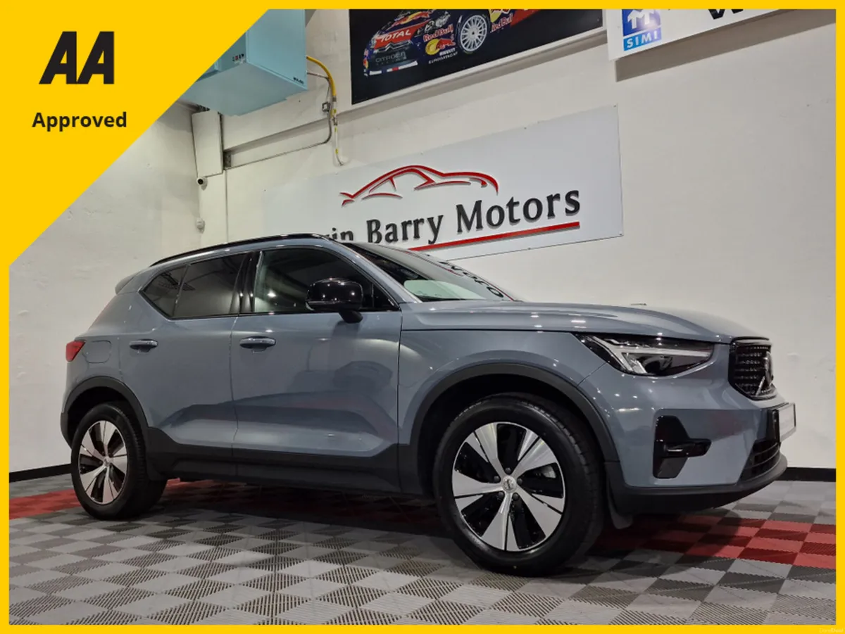 Volvo XC40 T4 PLUS DARK RECHARGE AUTOMATIC **ONE O - Image 1