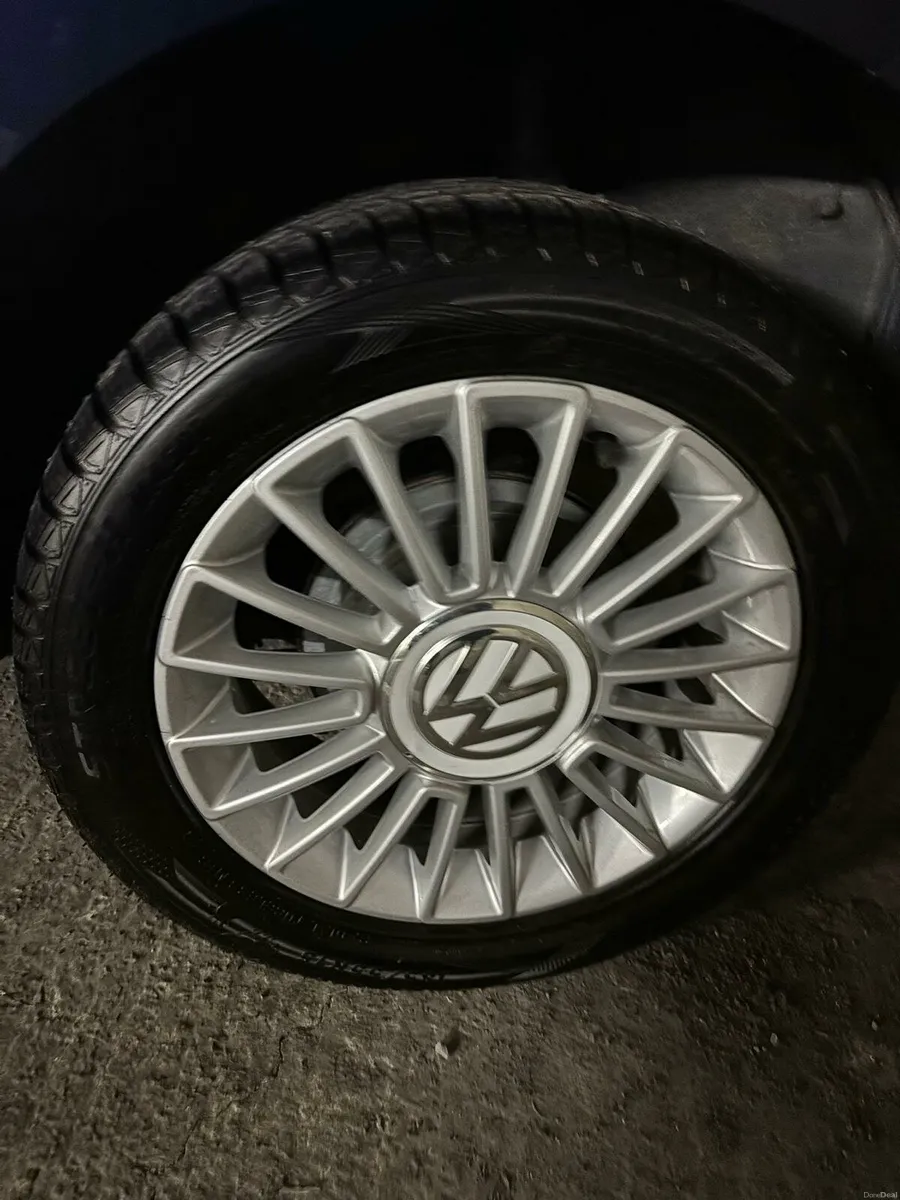 VW UP AUTO - Image 2