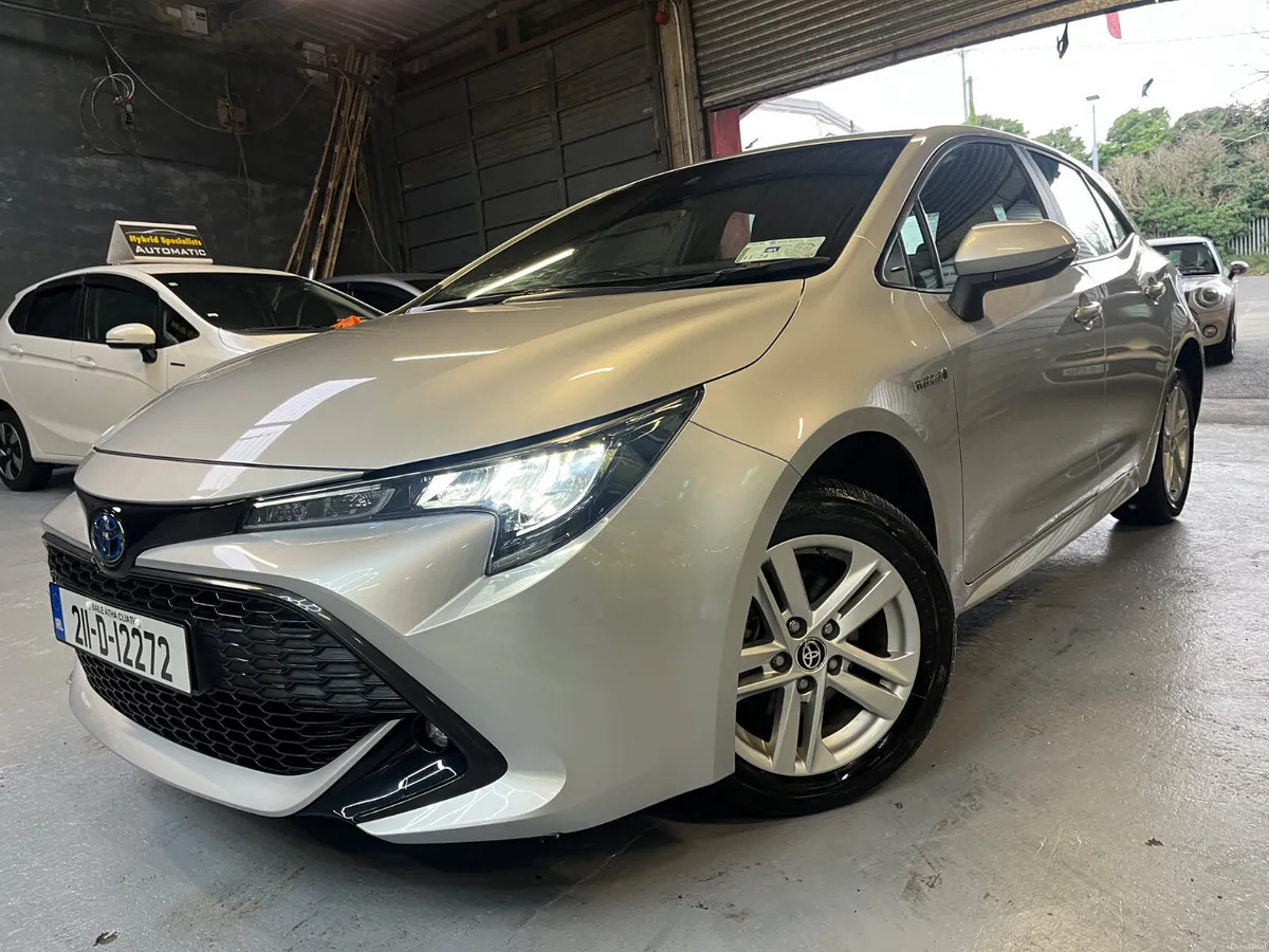 Toyota Corolla 2021 Hybrid (low mileage) - Image 2