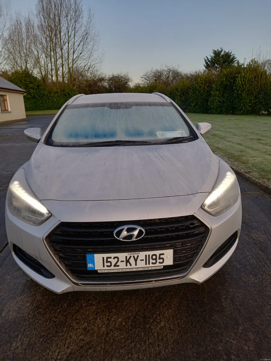 2015 Hyundai i40 Estate 1.7 Diesel - Image 3