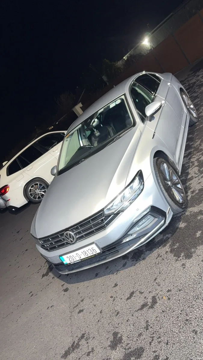 2020 Rline Passat - Image 3