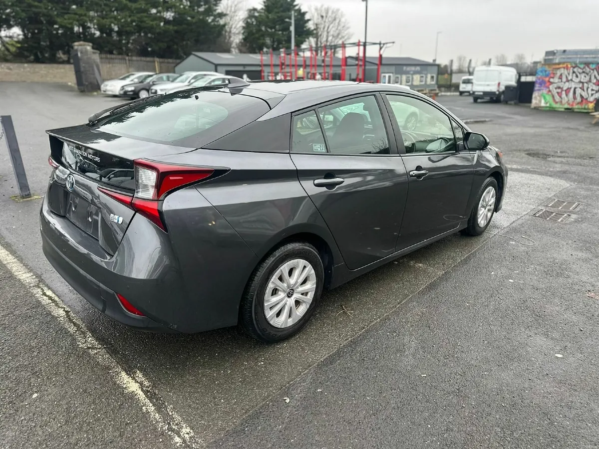 New Arrival 2022 prius - Image 2