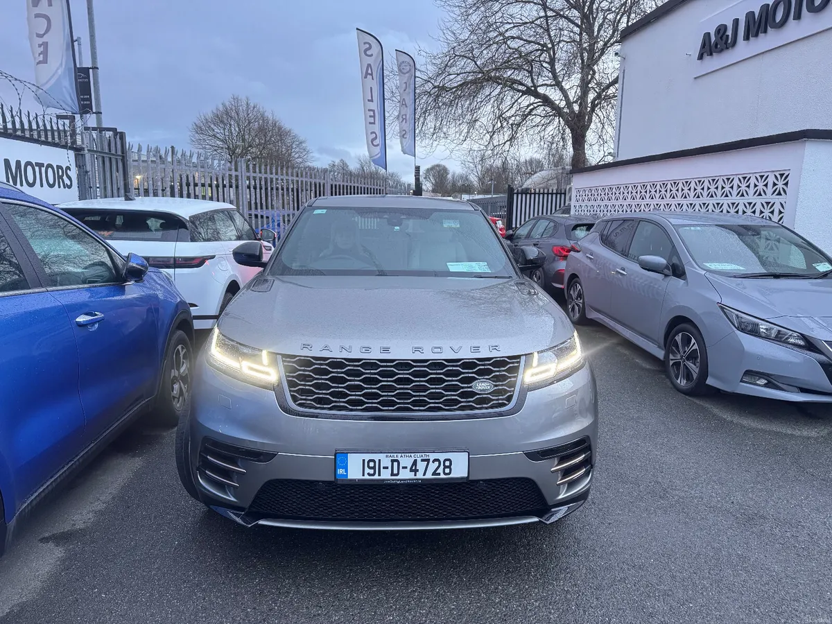 19 Range Rover Velar Glass Rood R Dynamic - Image 3