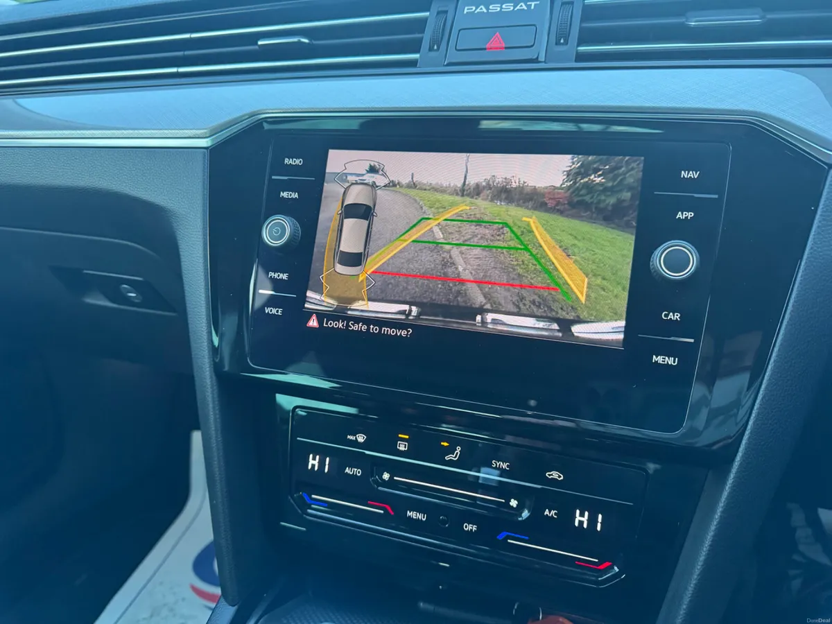 JAN SALE 🛞 Volkswagen Passat 2022 Automatic - Image 3