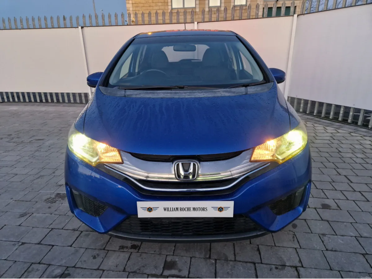 Honda Fit 1.3 PETROL AUTO HYBRID - Image 2