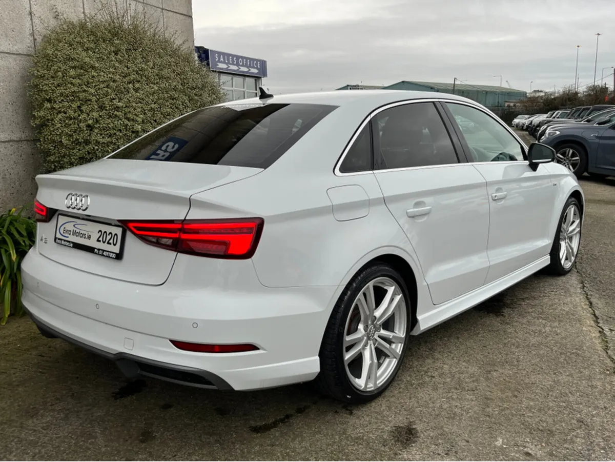 Audi A3 SALOON S-LINE AUTOMATIC 1.4 PETROL //LOW M - Image 4