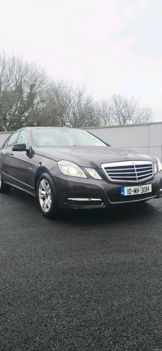 Eclass Mercedes - Image 3