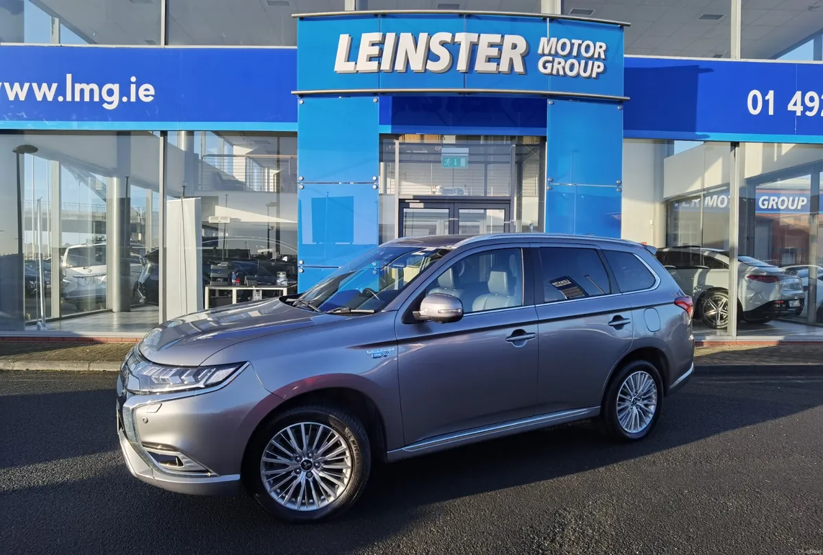 MITSUBISHI OUTLANDER 2.4 EXCEED SAFETY AUTO PHEV - Image 1