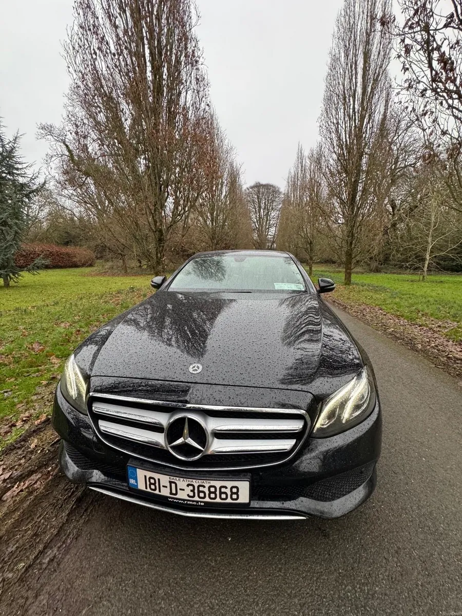 Mercedes-Benz E200 - Image 2
