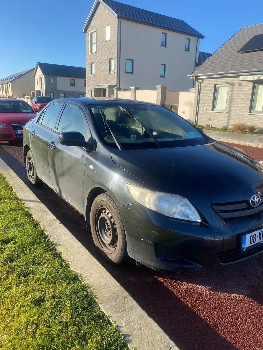 Toyota Corolla - Image 2