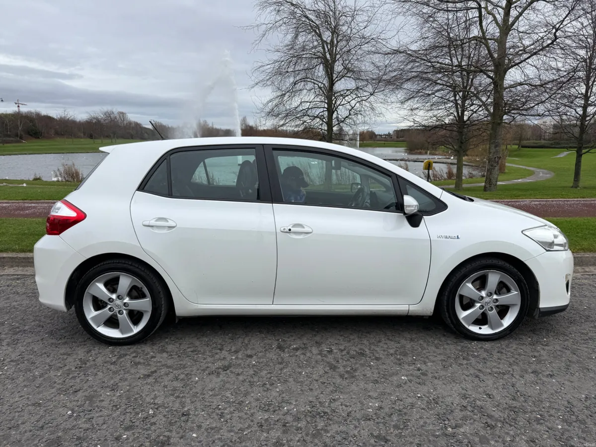 1.8 HYBRID HIGH SPEC IRISH CAR - Image 4