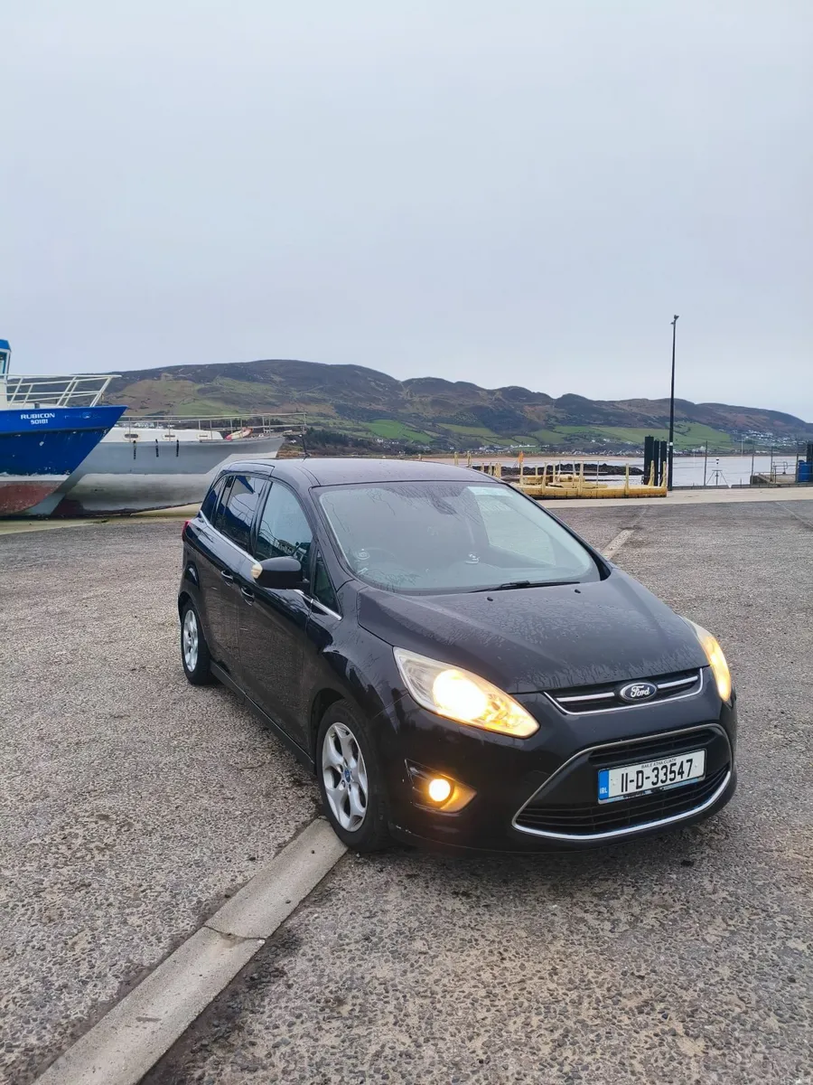 Ford Grand C-Max 2011 - Image 2